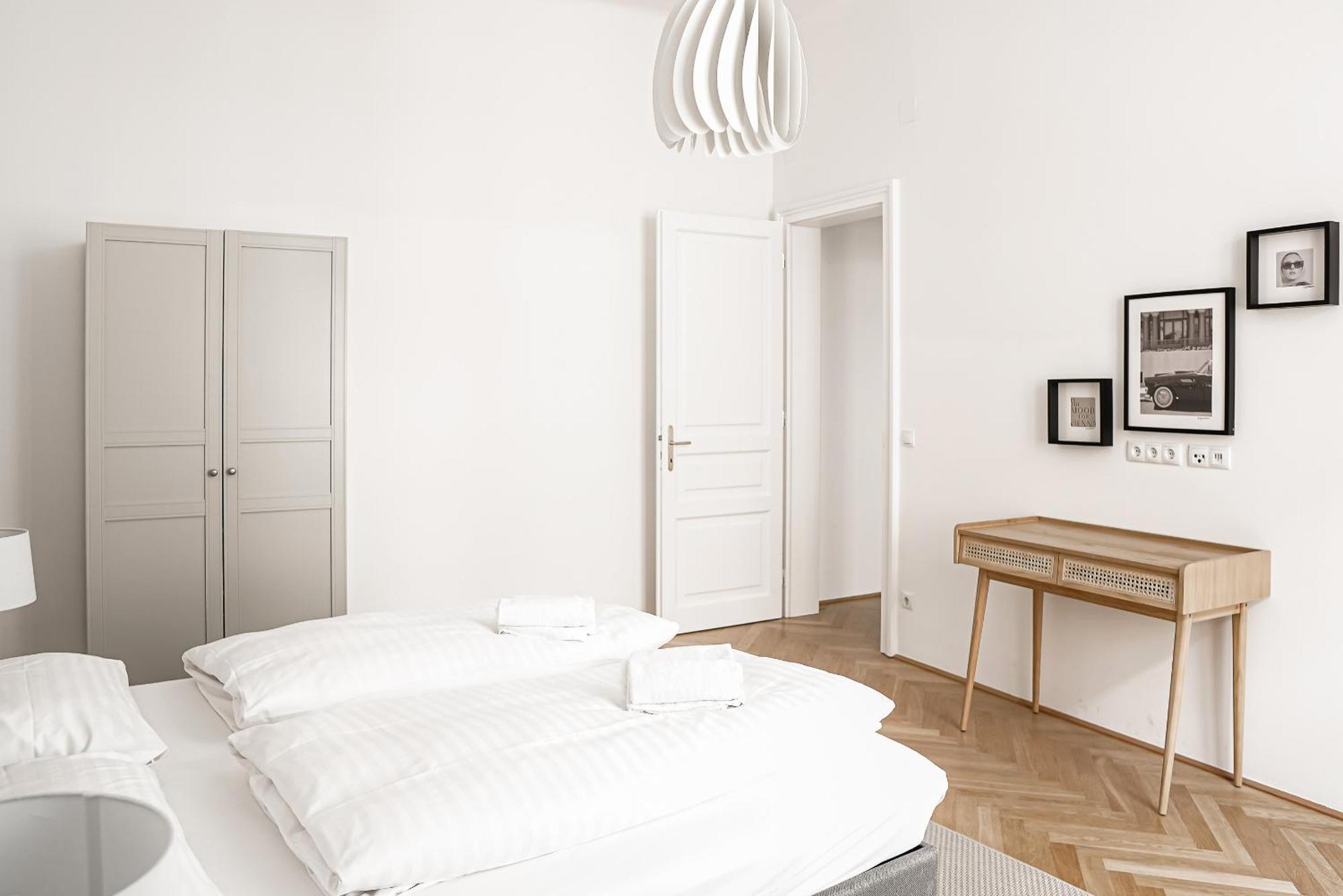 Heymi Apartments Zentagasse Виена Екстериор снимка