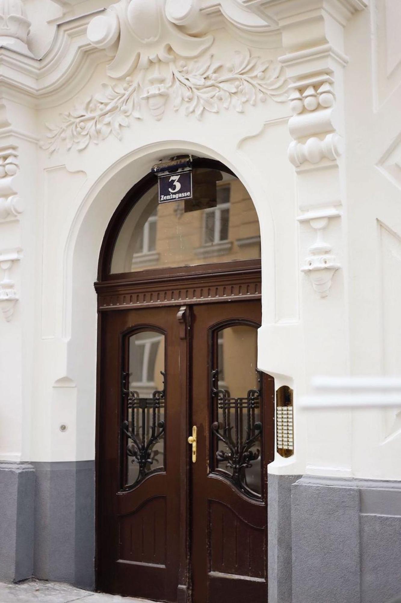 Heymi Apartments Zentagasse Виена Екстериор снимка